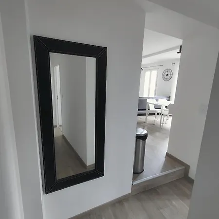 T3 Plume Hyper Centre D'ernee *