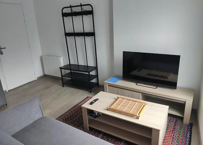 شقة T3 Plume Hyper Centre D'ernee Ernée